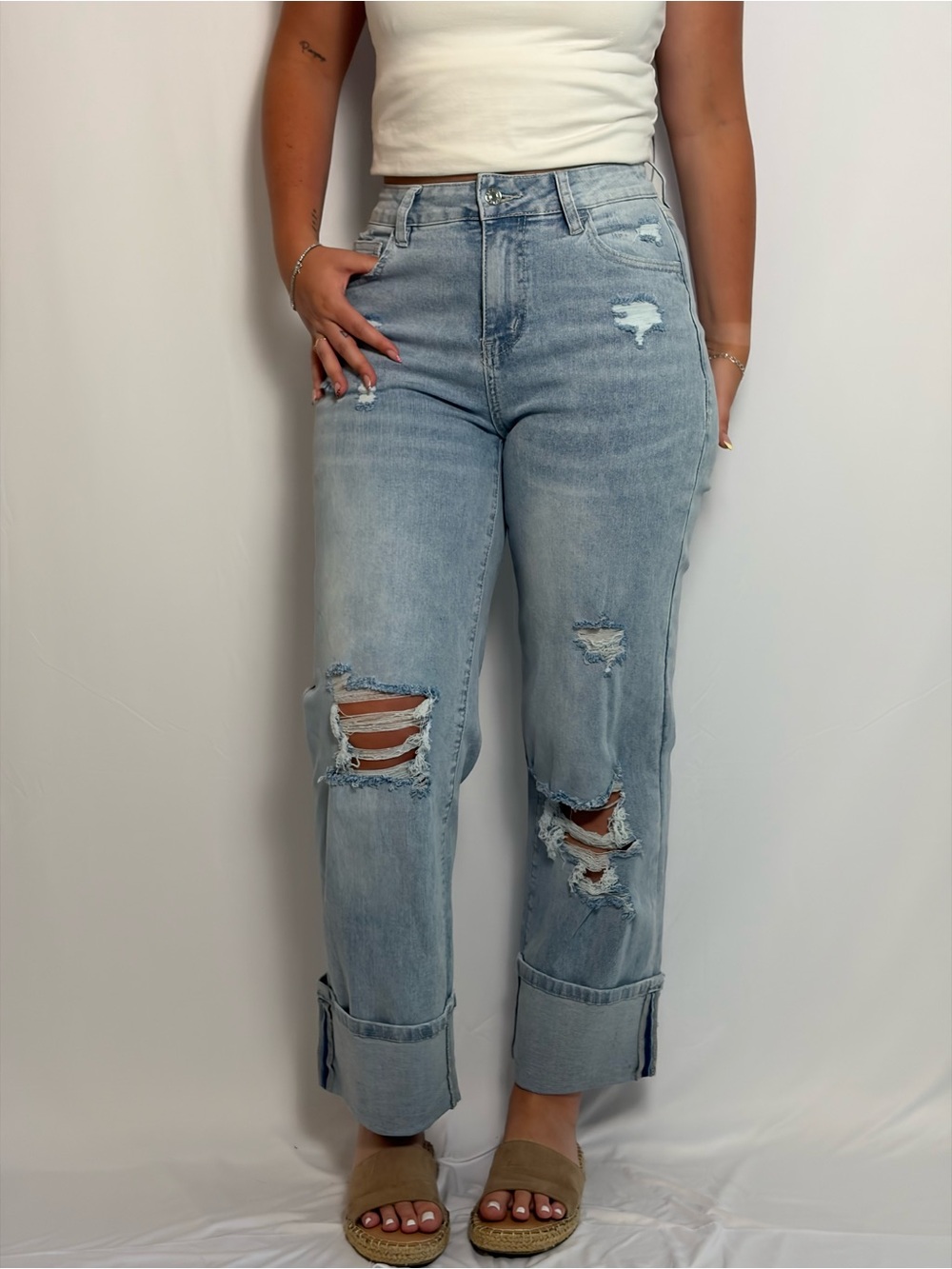 Light Wash Distressed High-Rise Women’s Jeans